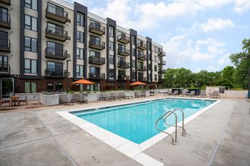 The-preserve-at-normandale lake-luxury-apartments-bloomington-mn-exterior-38.Jpg